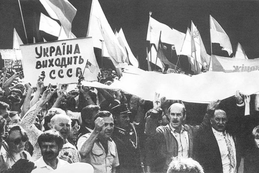 Відновлення державної незалежності України, мітинг на площі біля Верховної Ради України. Київ, 24 серпня 1991